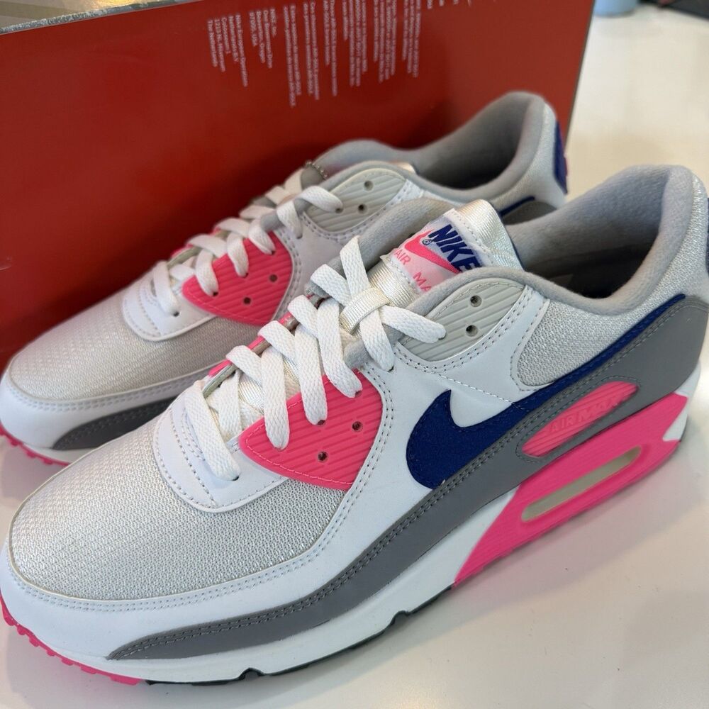 2020 Nike Air Max 90 Pink Concord Sz 13.5W/12M Brand new